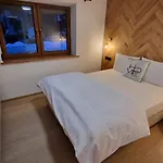 Pokoje Goscinne Wilcznik 12